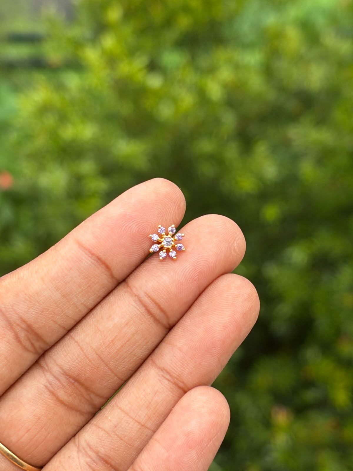 Secondstud/Nosepin